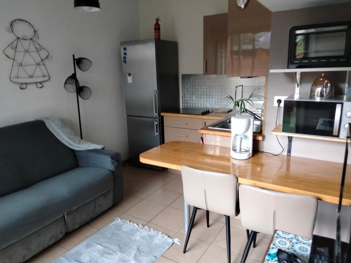 Appartement T2 Sur Cour Nantaise Rezé Kültér fotó